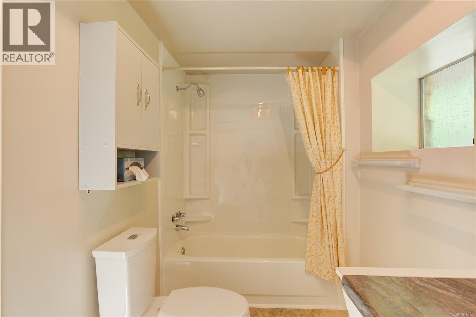 4389 Creighton Rd - Image 29