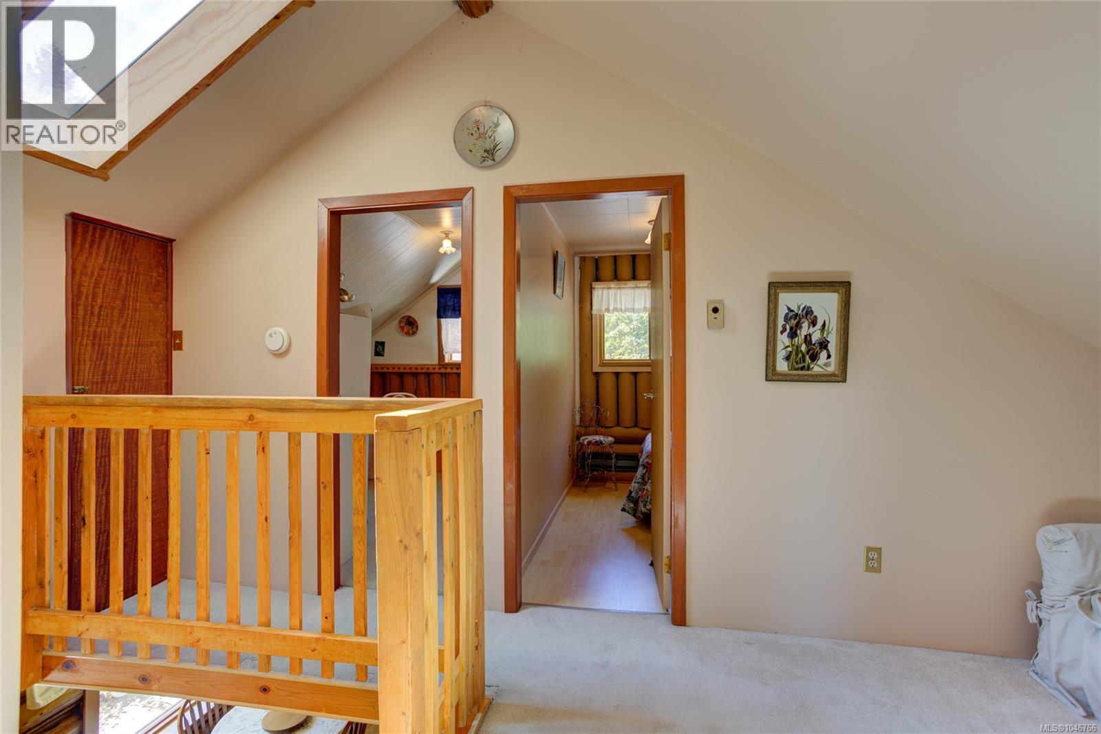 4389 Creighton Rd - 38