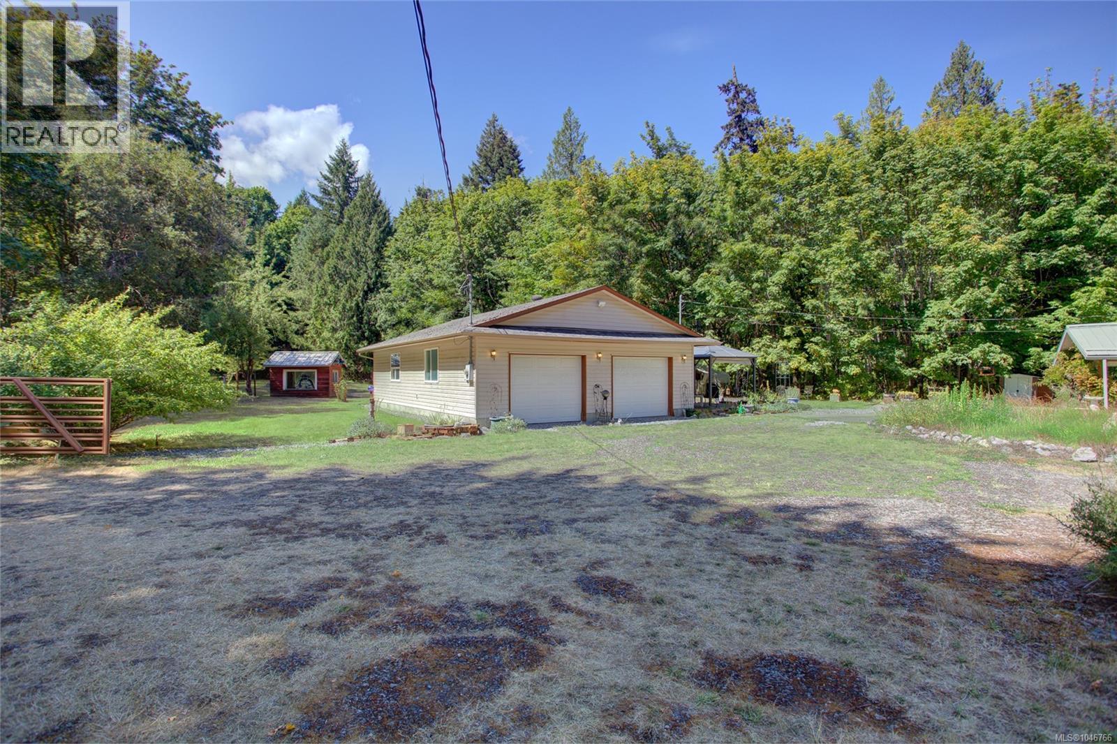 4389 Creighton Rd - Image 52