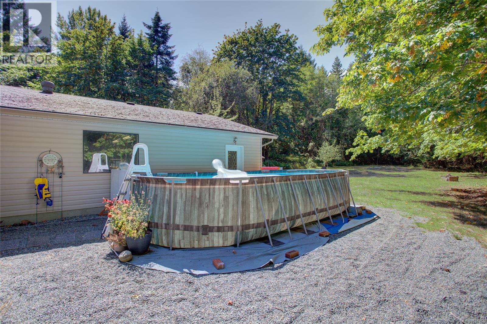 4389 Creighton Rd - 60