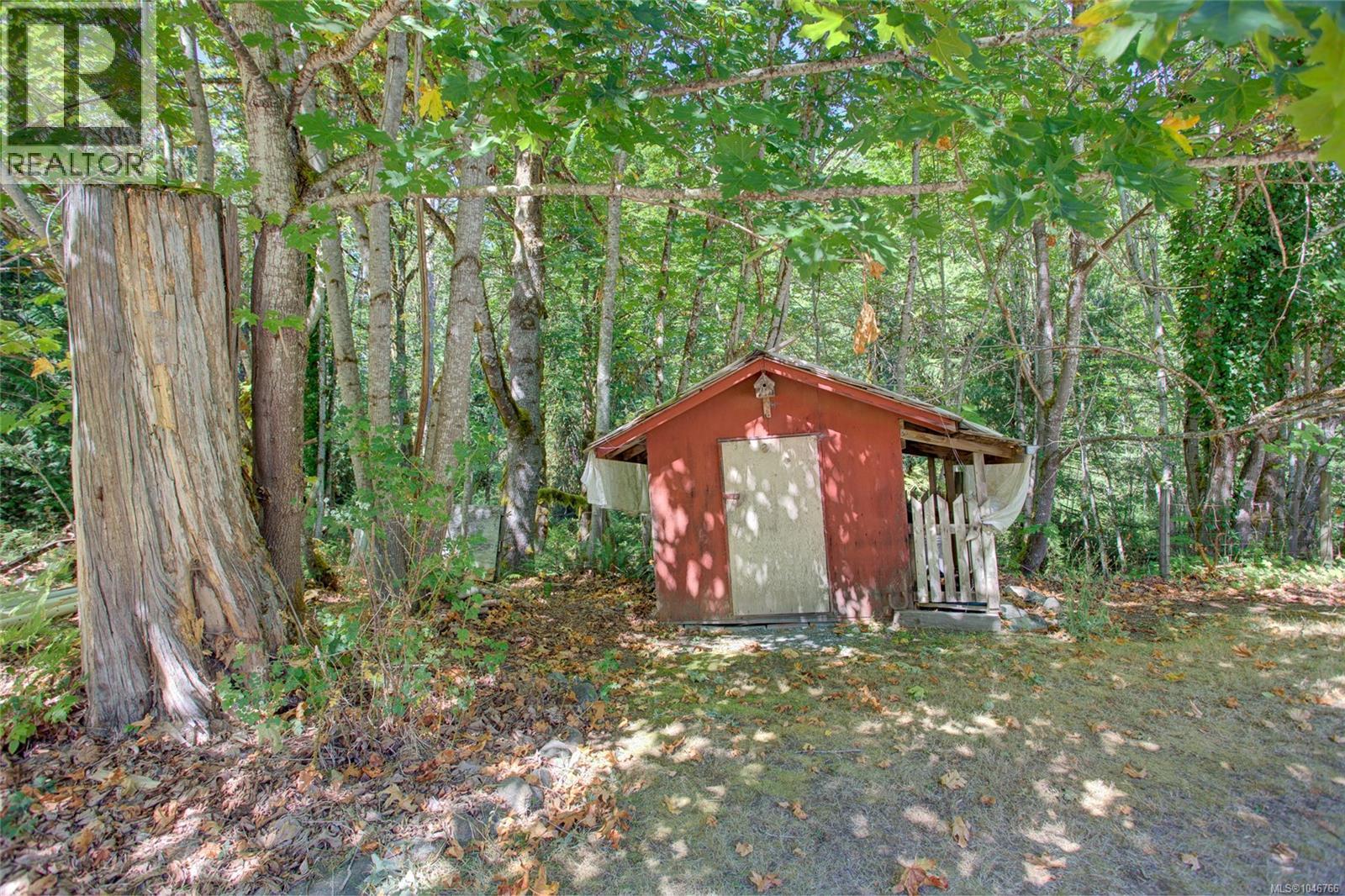 4389 Creighton Rd - 61