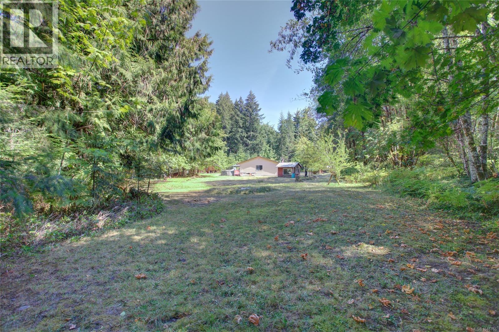 4389 Creighton Rd - 67
