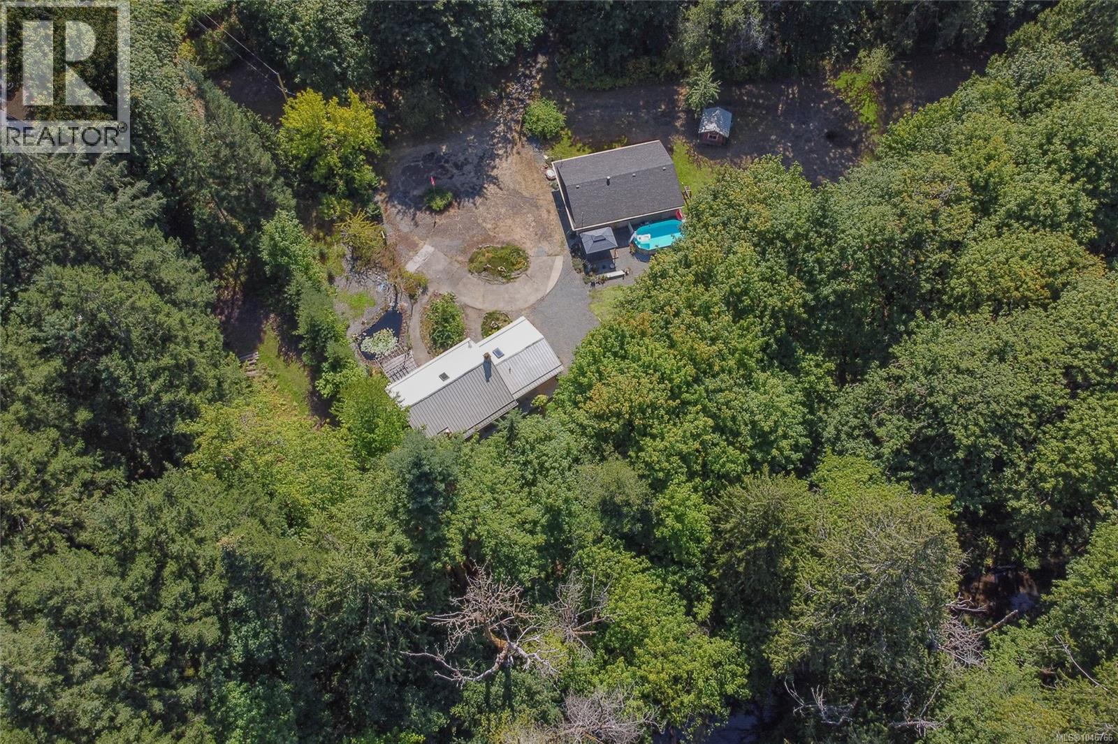 4389 Creighton Rd - 77