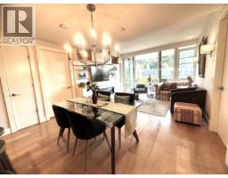 402 866 Arthur Erickson Place, West Vancouver, BC V7T0B2 Photo 11