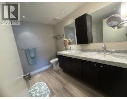 402 866 Arthur Erickson Place, West Vancouver, BC V7T0B2 Photo 20