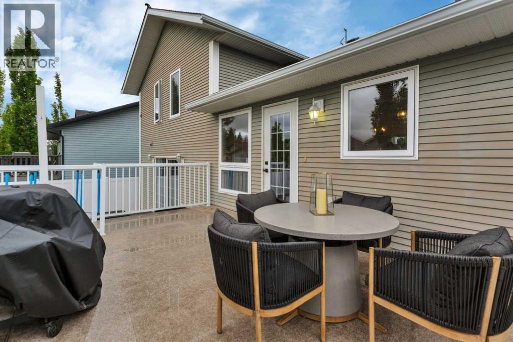 33 Walker Boulevard - Photo 46