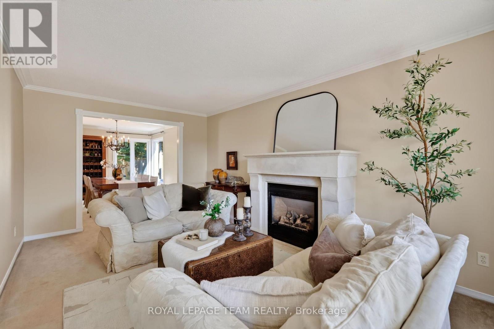 11 FESSENDEN WAY - 23