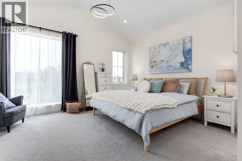 4629 72 Street NW - 18