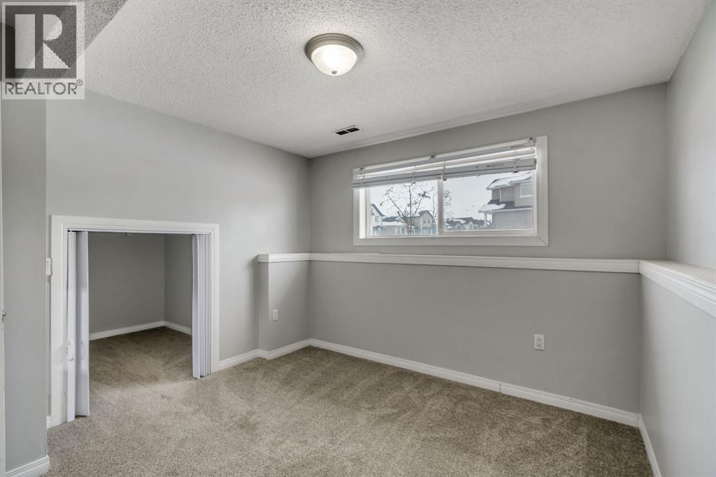 41 Saddlefield Drive NE - 43