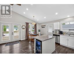 12 5th Lane, Wasaga Beach, ON L9Z2E9 Photo 13