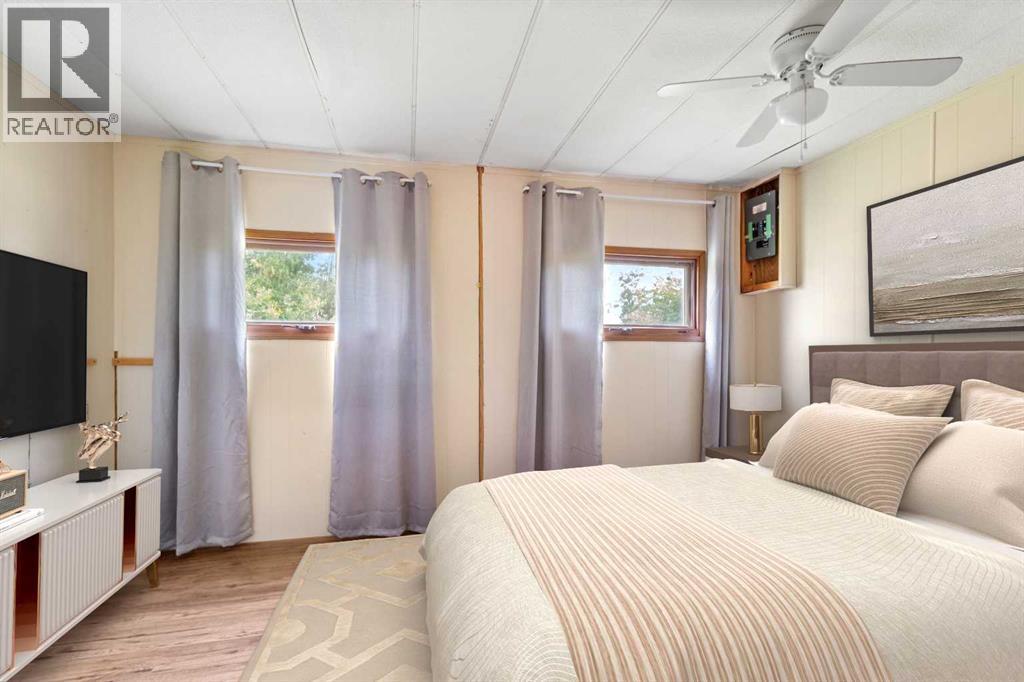 2104 23 Avenue - Image 16