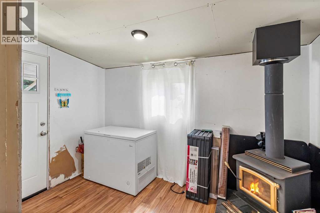 2104 23 Avenue - 7