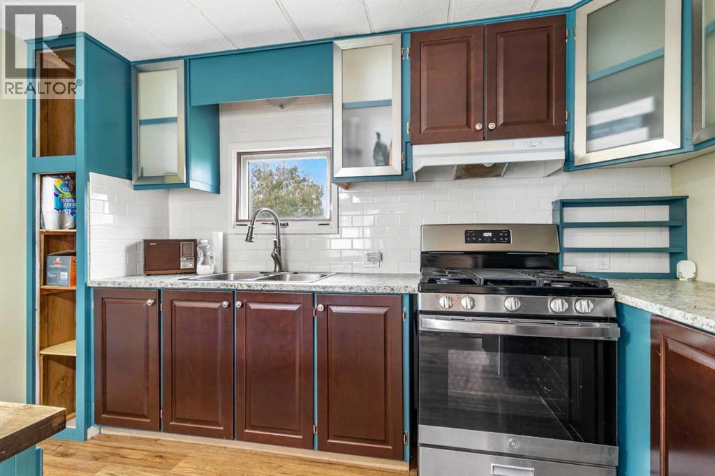 2104 23 Avenue - Image 9
