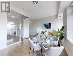 1128 - 111 St Clair Avenue W, Toronto, ON M4V1N5 Photo 16