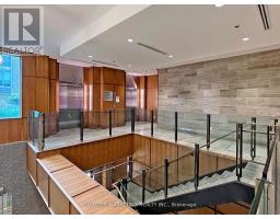 1128 - 111 St Clair Avenue W, Toronto, ON M4V1N5 Photo 6