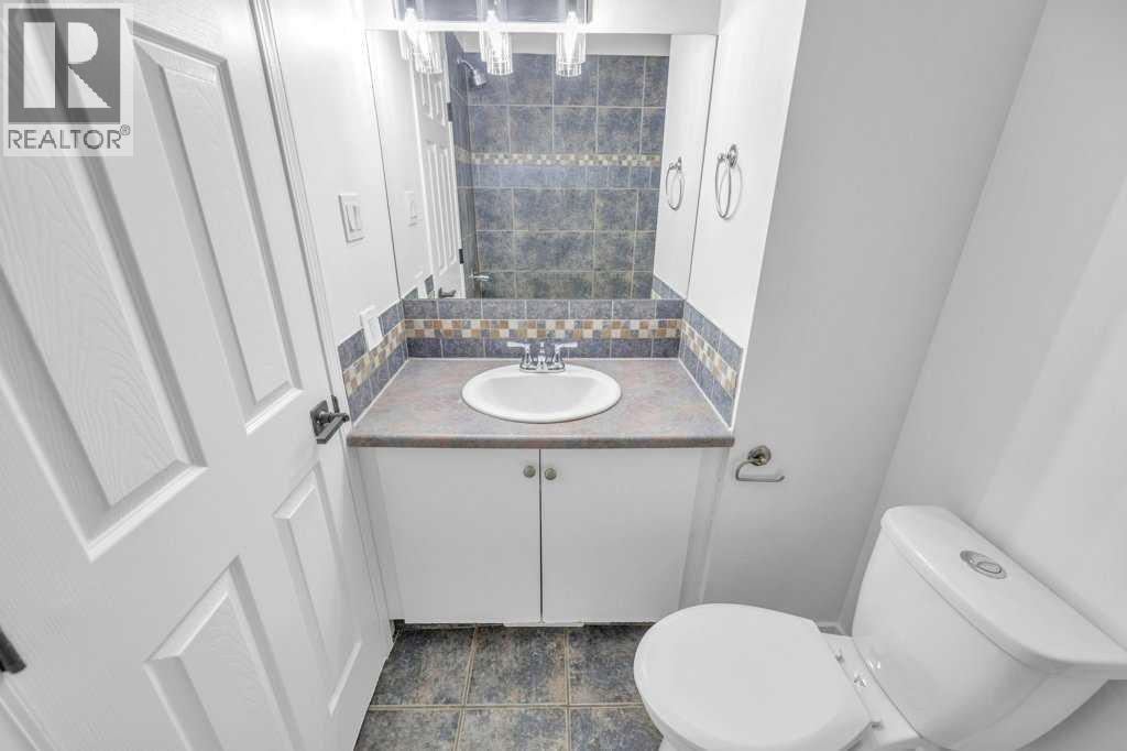 #1 8112 36 Avenue NW - 20