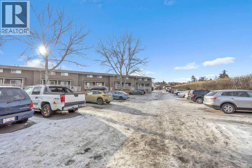 #1 8112 36 Avenue NW - 32