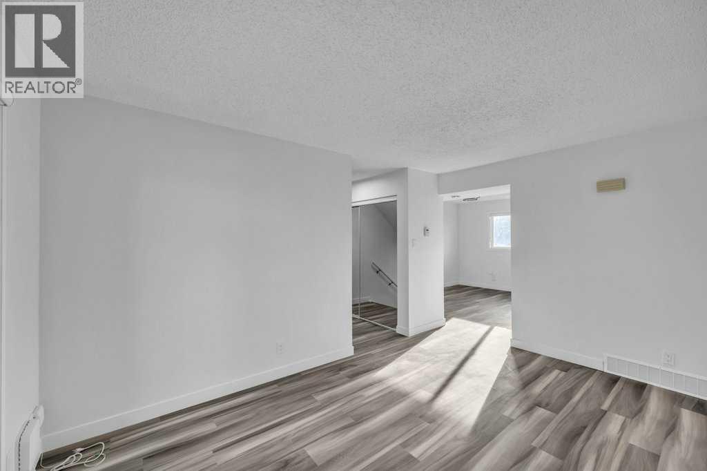 #1 8112 36 Avenue NW - 8