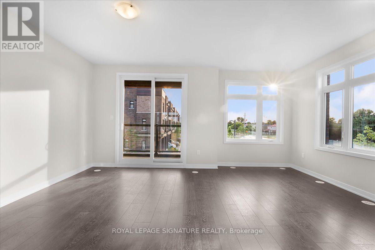 #301 1865 PICKERING PARKWAY - 13