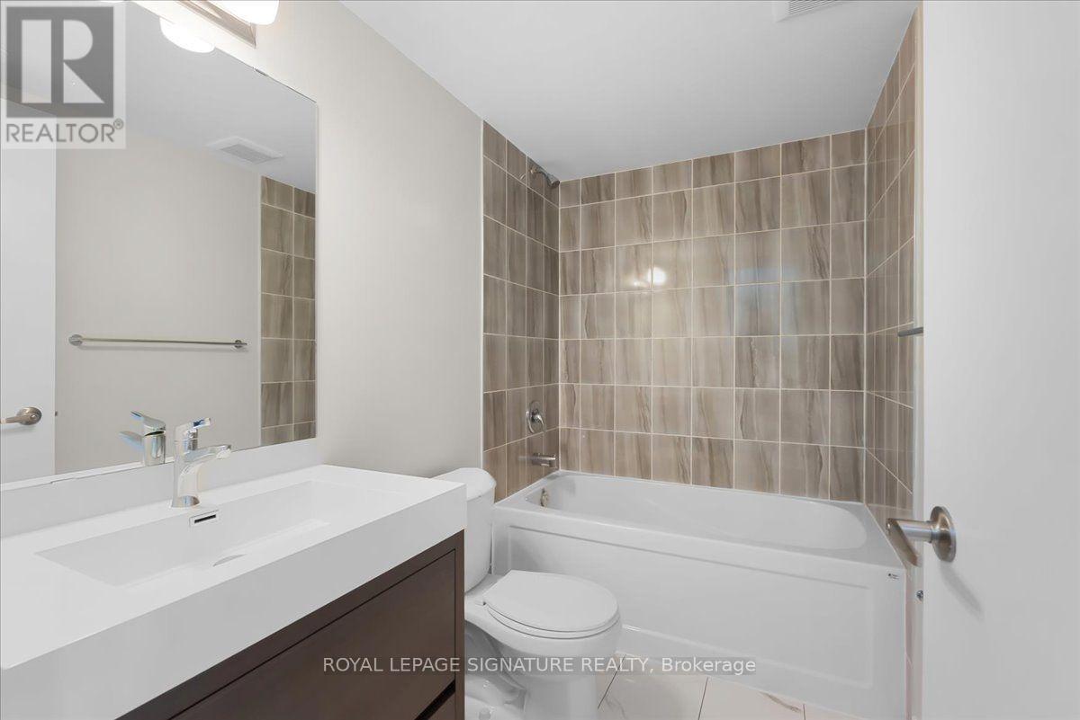 #301 1865 PICKERING PARKWAY - 25