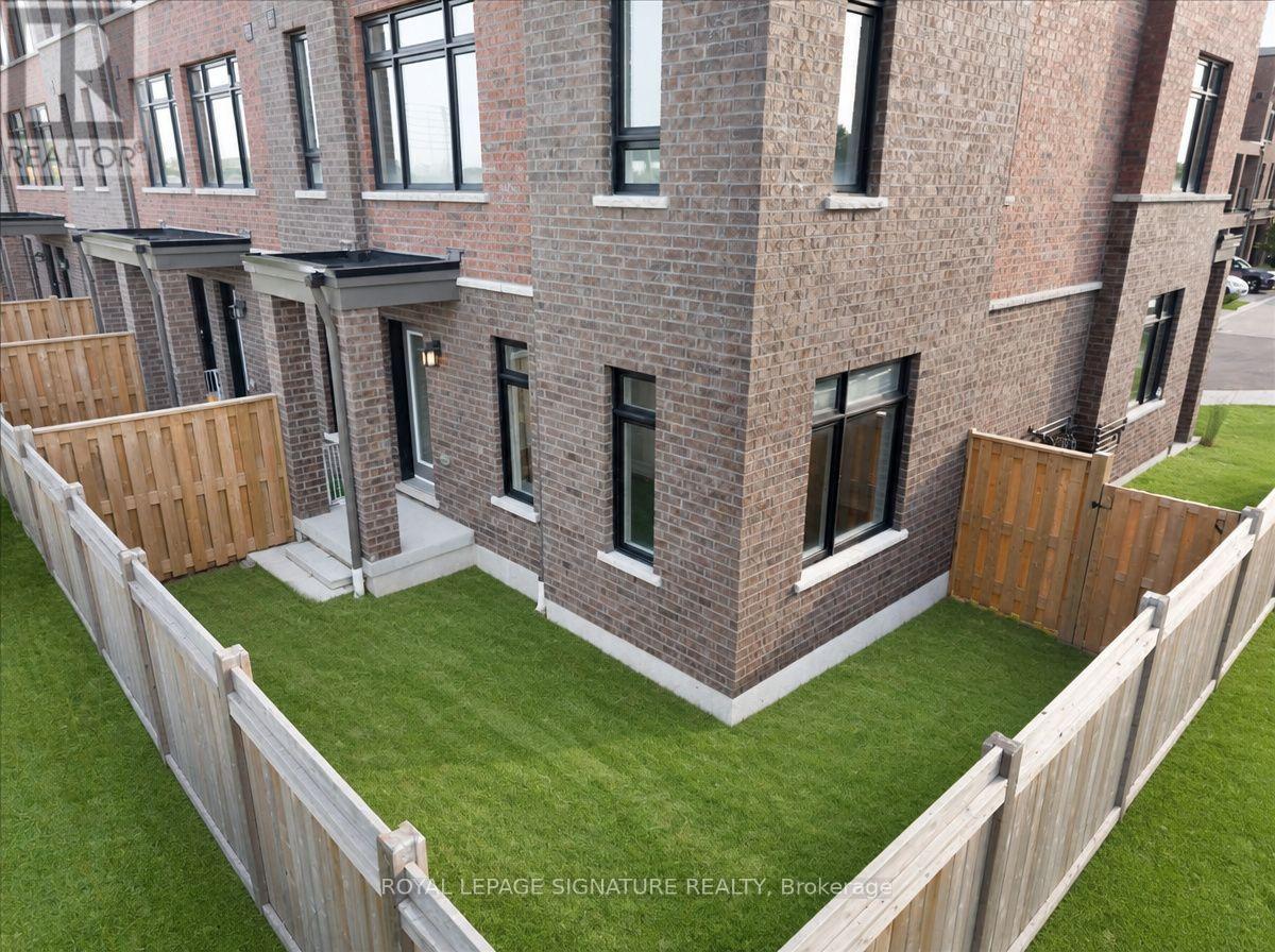 #301 1865 PICKERING PARKWAY - 29