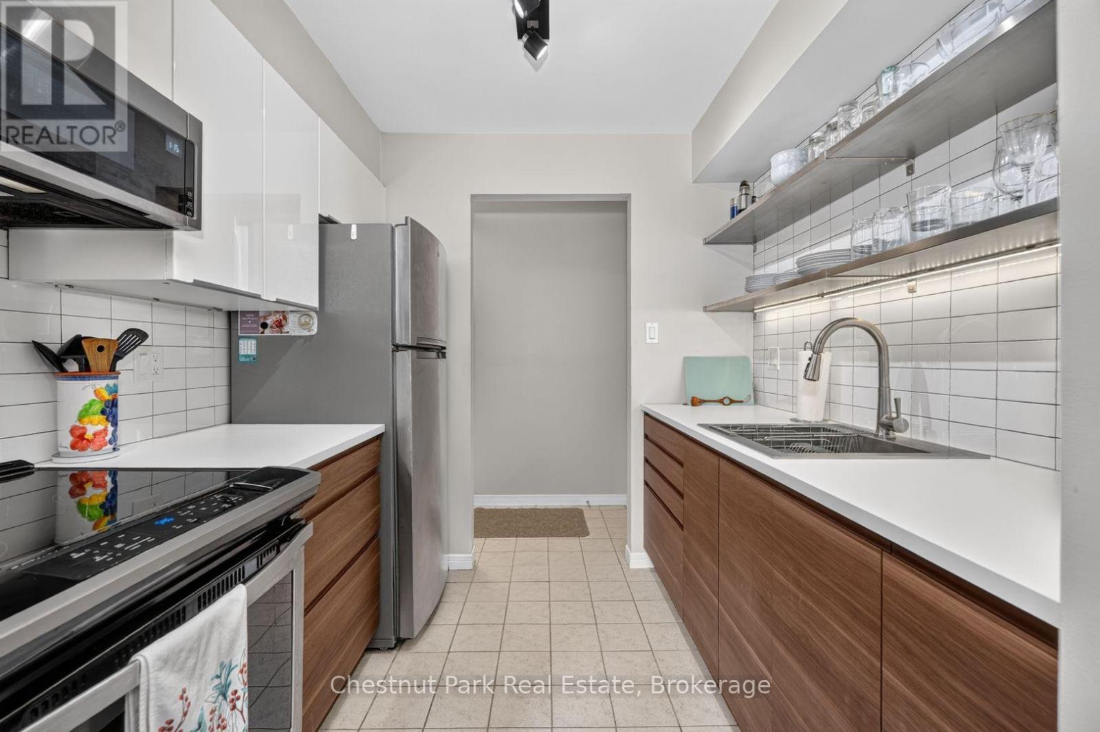 #202C 661 CEDAR LANE - Image 18
