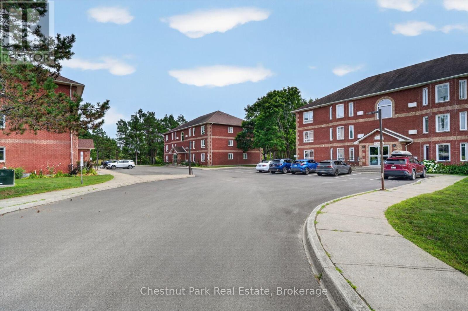 #202C 661 CEDAR LANE - 2