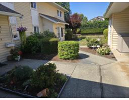 33 7525 Martin Place, Mission, BC V2V6N2 Photo 7