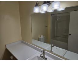 33 7525 Martin Place, Mission, BC V2V6N2 Photo 26