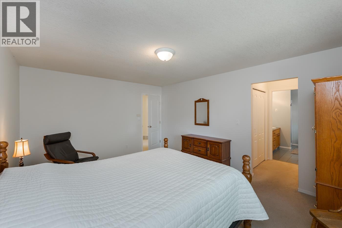 2435 PANORAMA CRESCENT - 27