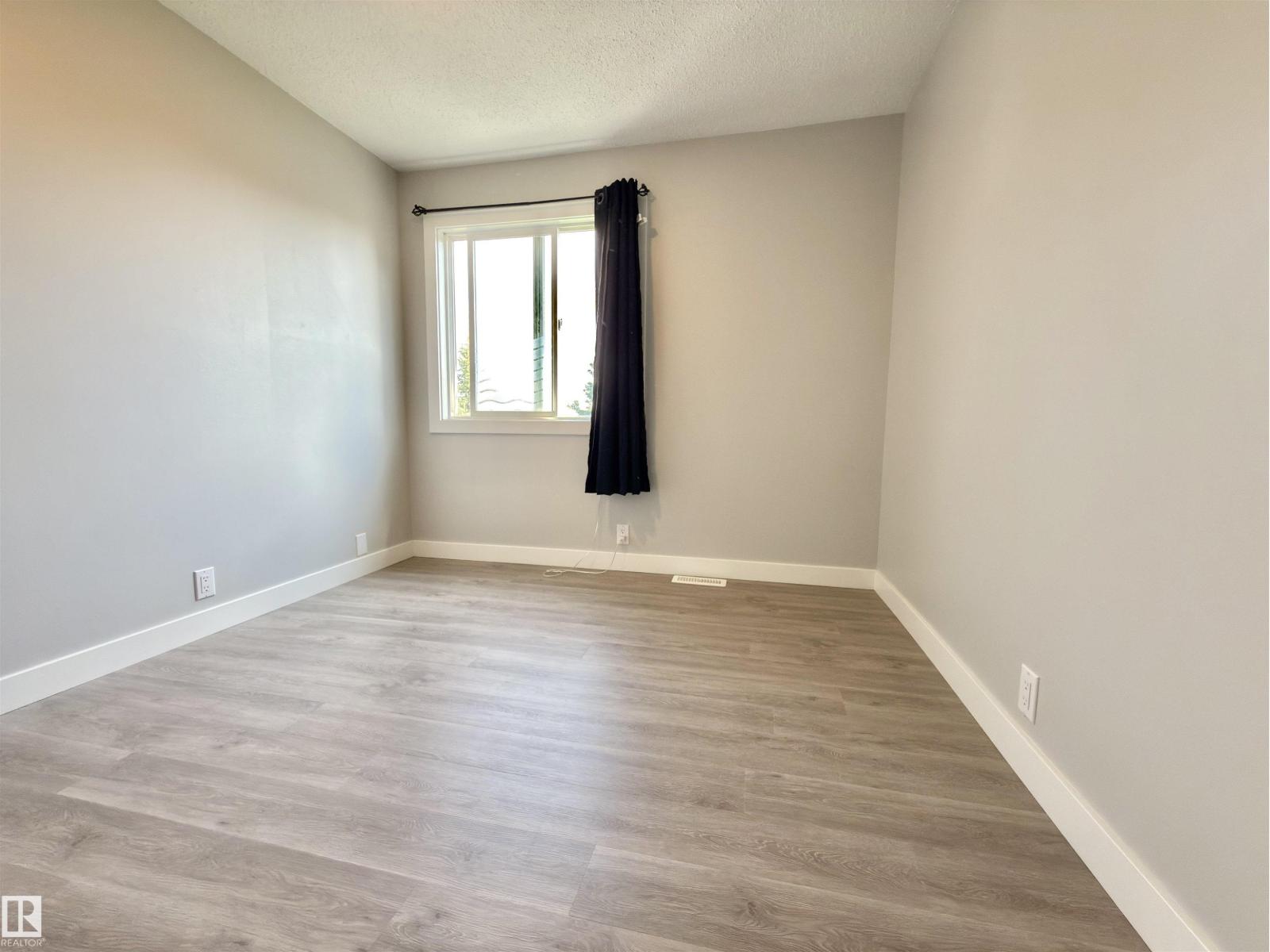 13 18010 98 AV NW NW - Photo 17