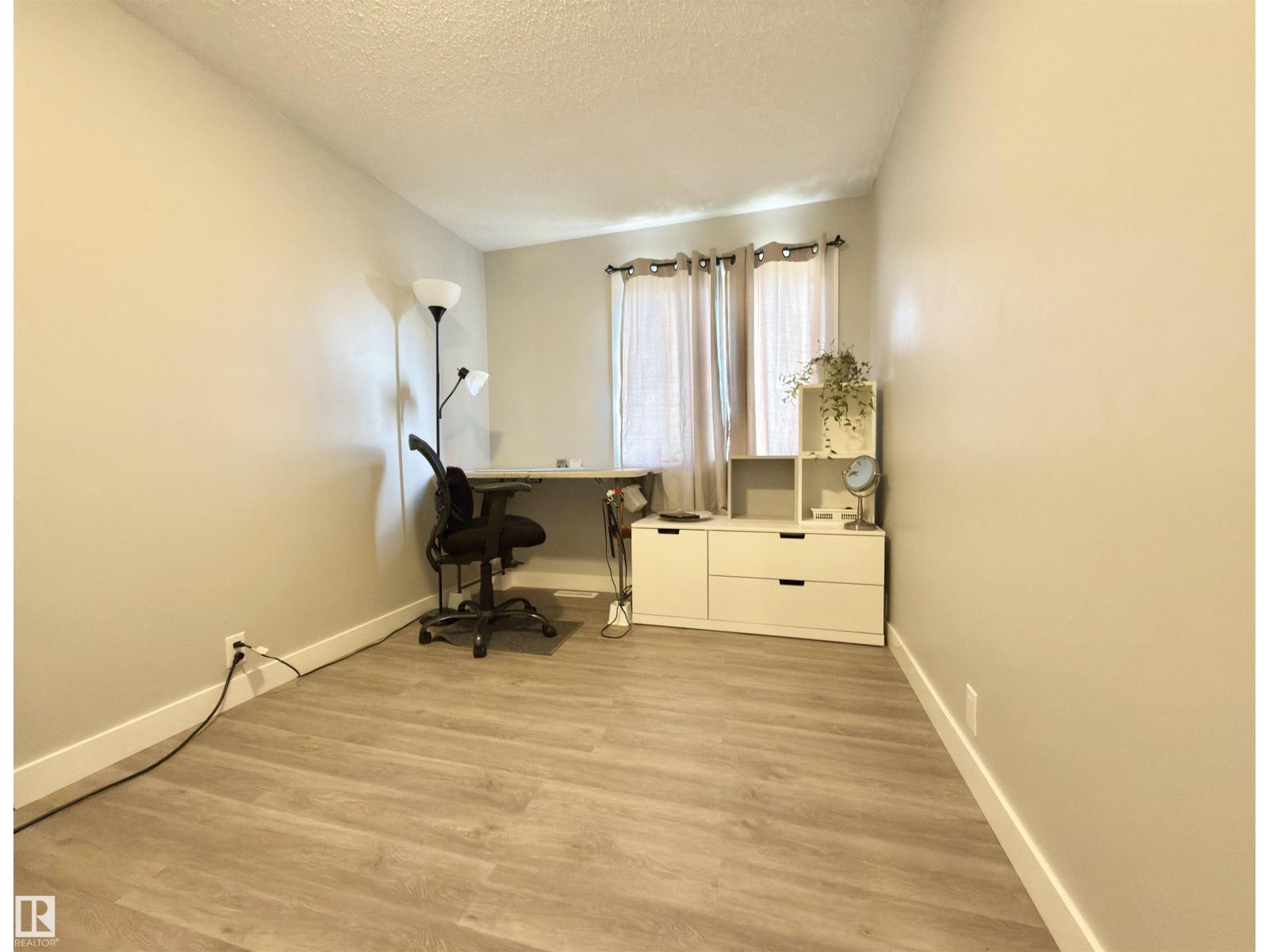 13 18010 98 AV NW NW - Photo 20