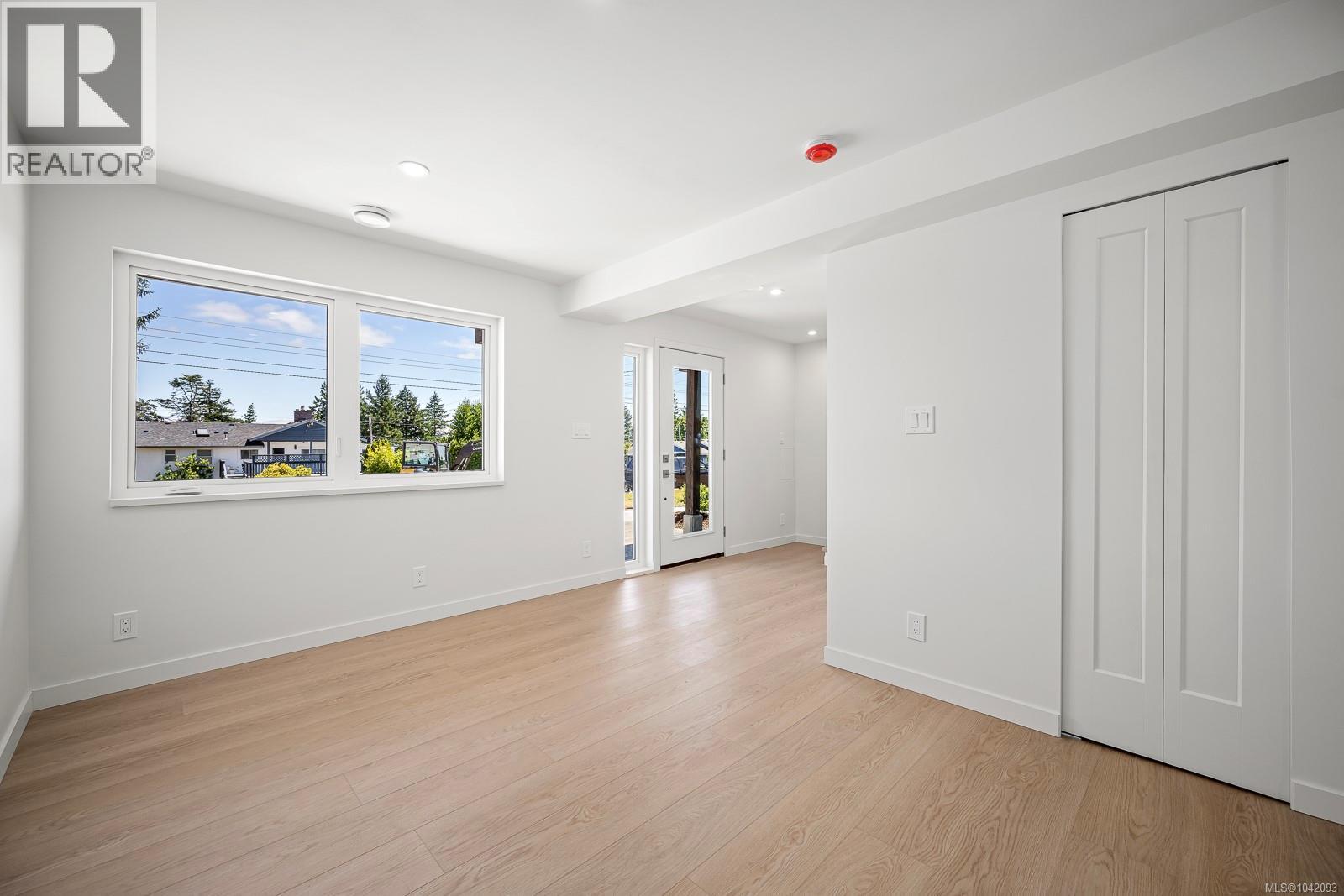 #B 896 Galerno Rd - Image 6
