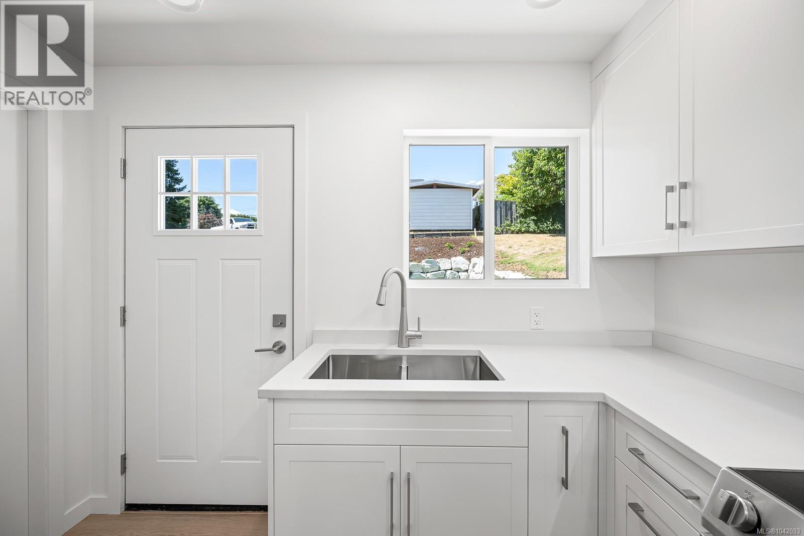 #B 896 Galerno Rd - Image 15