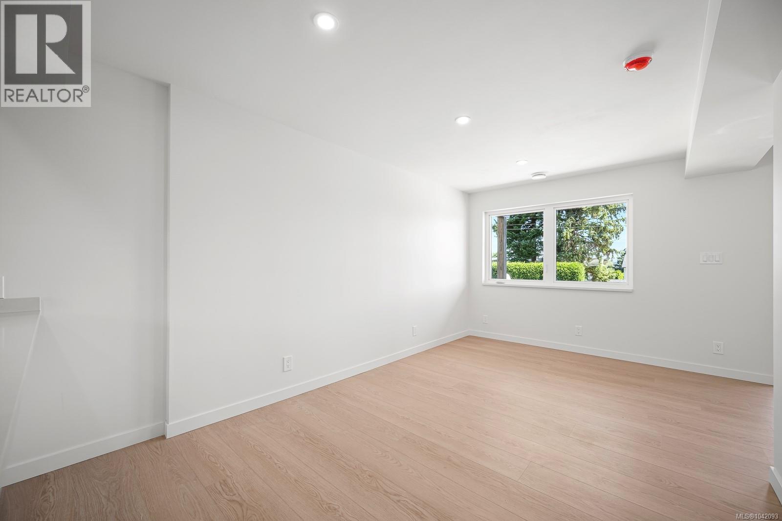 #B 896 Galerno Rd - 31