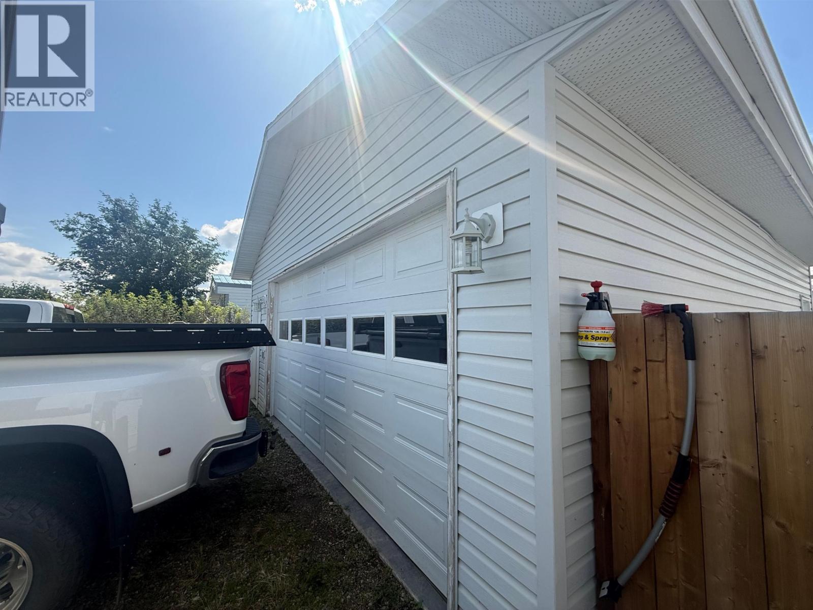 10402 98 STREET - 4
