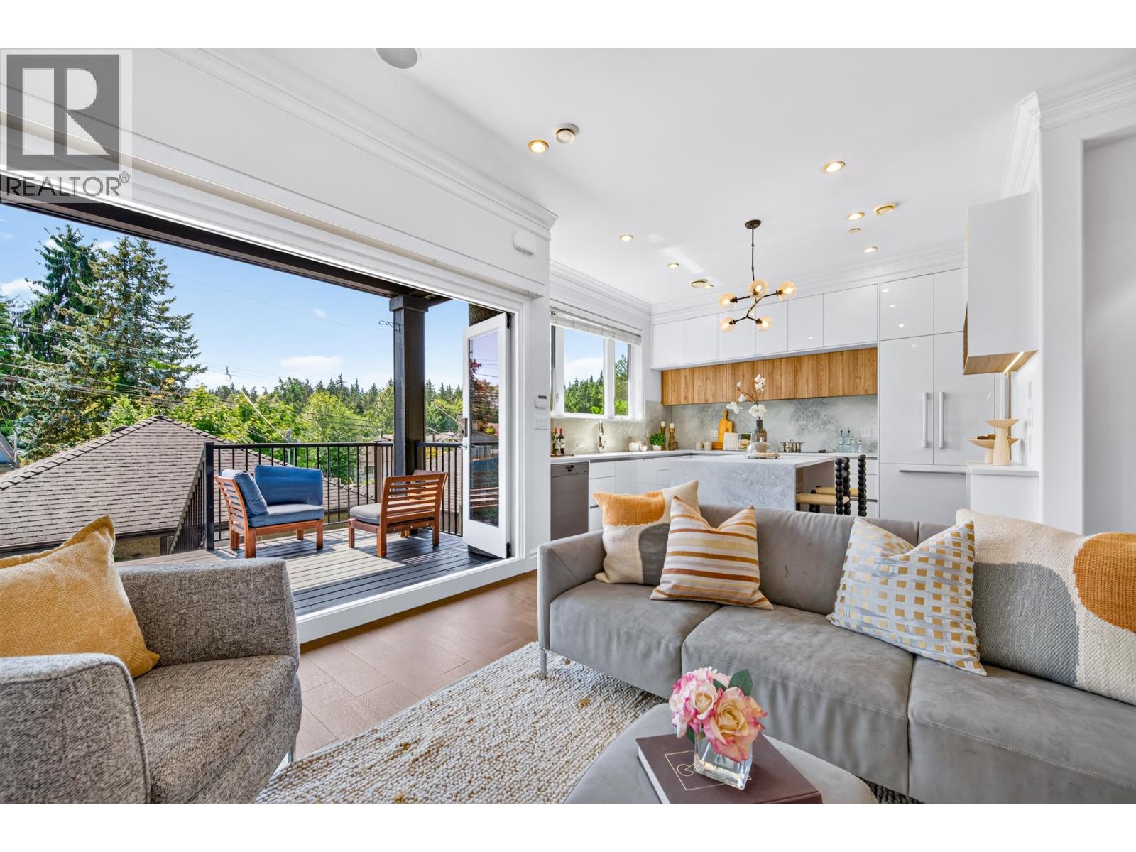 4 Bed, 6 Bath House for Sale in Vancouver – 4042 W 20TH AVENUE, Vancouver – MLS# R3154608 - Image 20