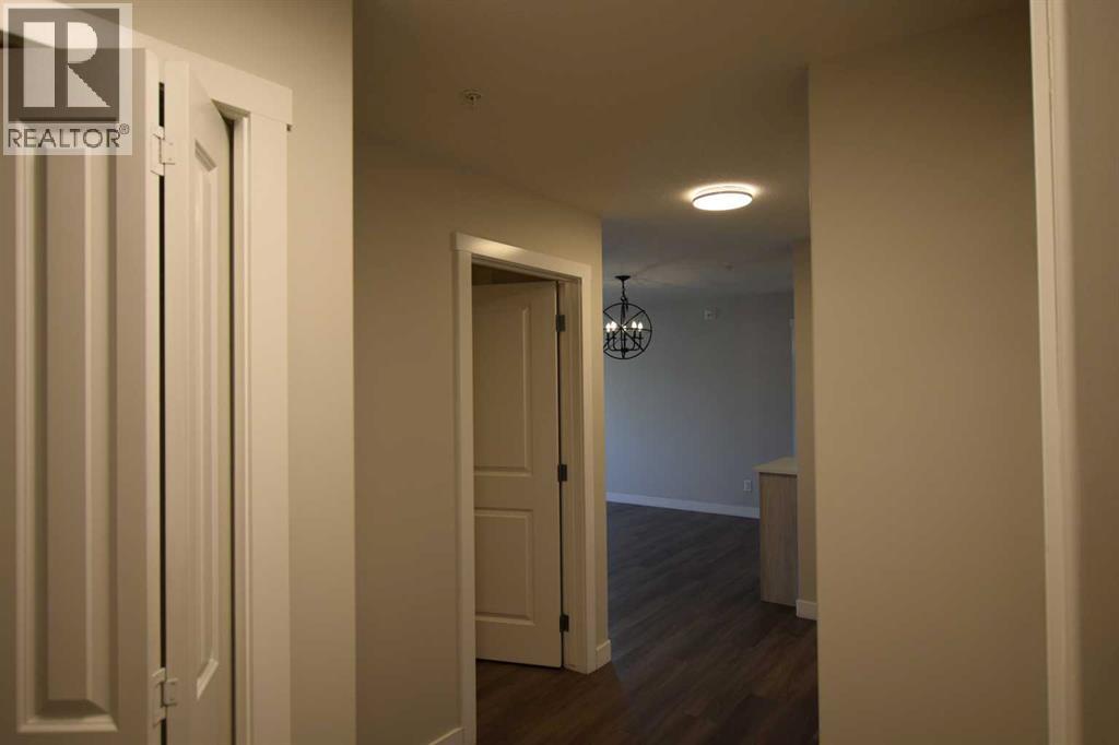 #2318 6118 80 Avenue NE - 3