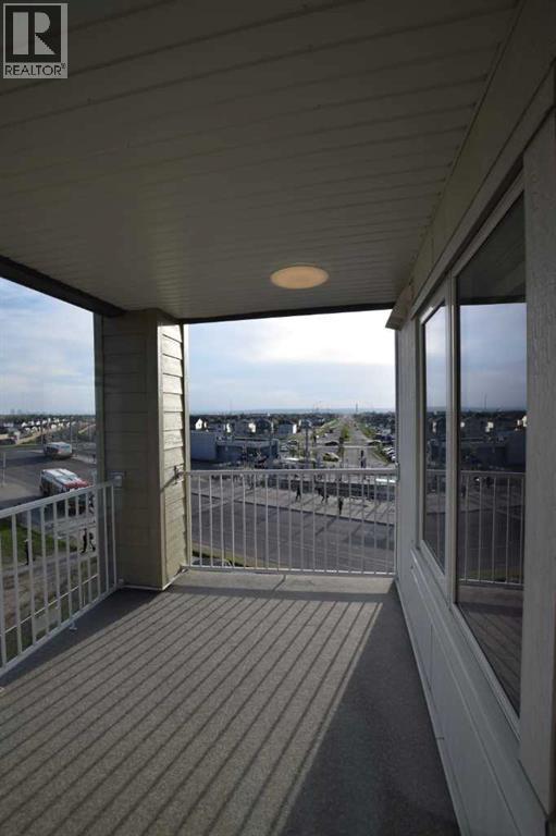 #2318 6118 80 Avenue NE - 17