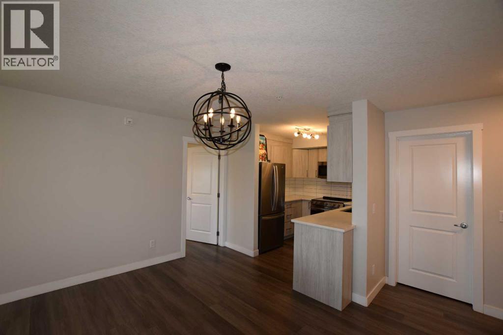 #2318 6118 80 Avenue NE - 4
