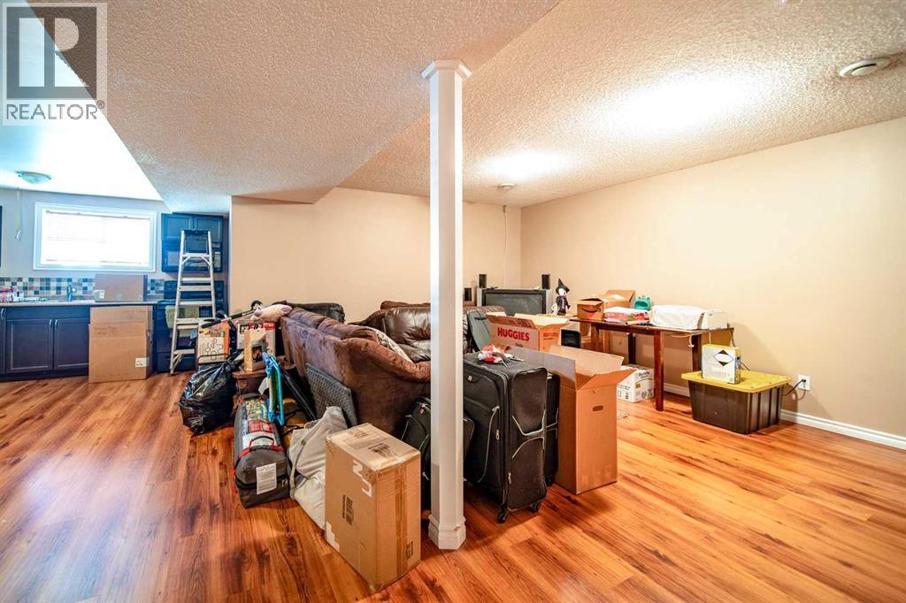 1025 30 Street - Image 13
