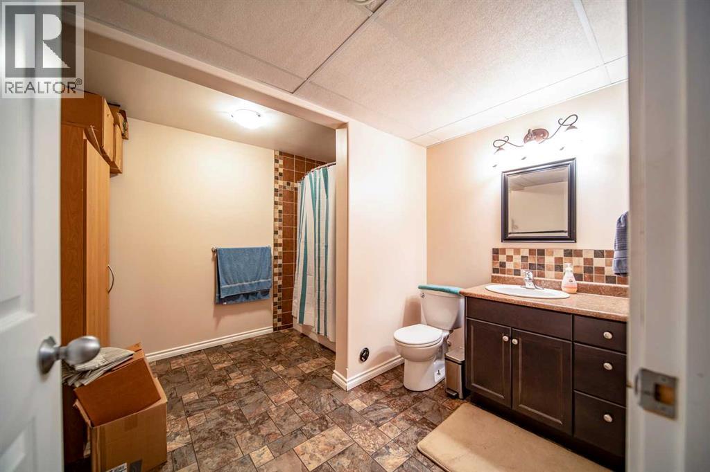 1025 30 Street - Image 14