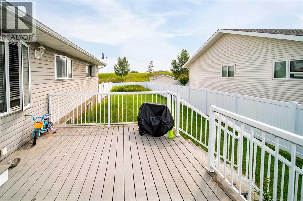 1025 30 Street - Image 18