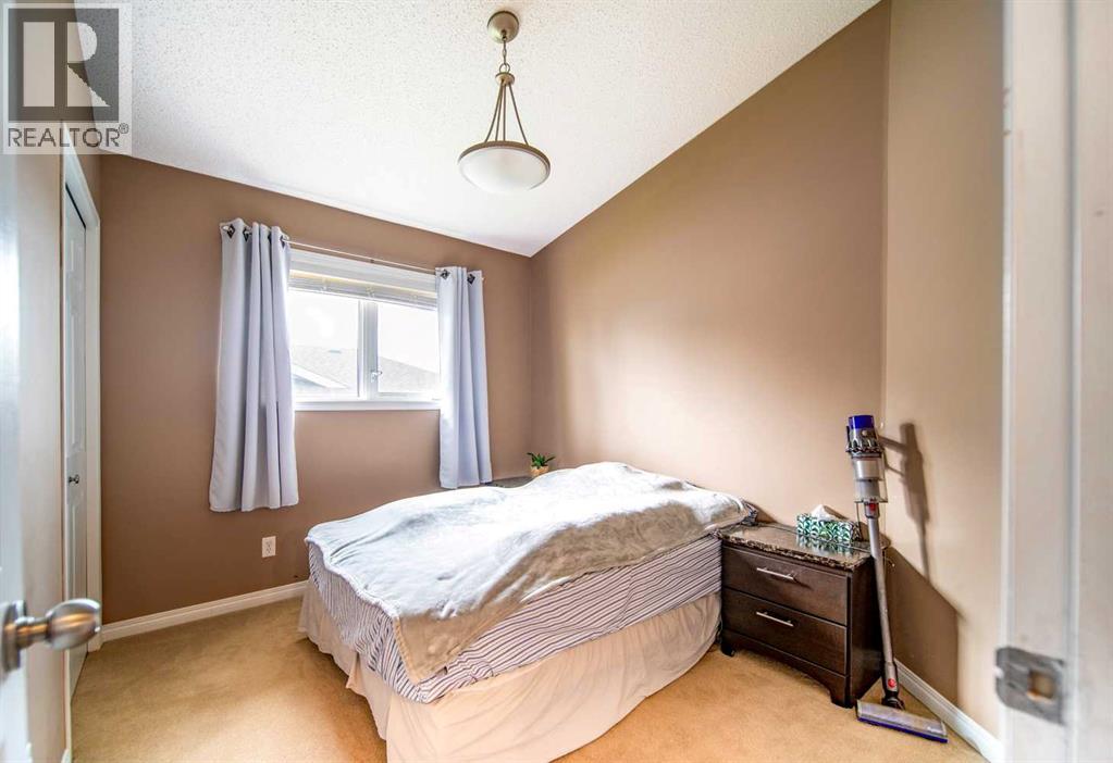 1025 30 Street - 8