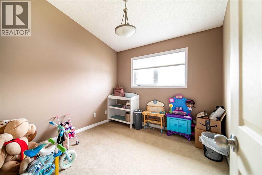1025 30 Street - Image 9