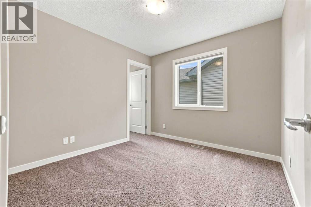 80 Sherwood Crescent Northwest - Photo 29