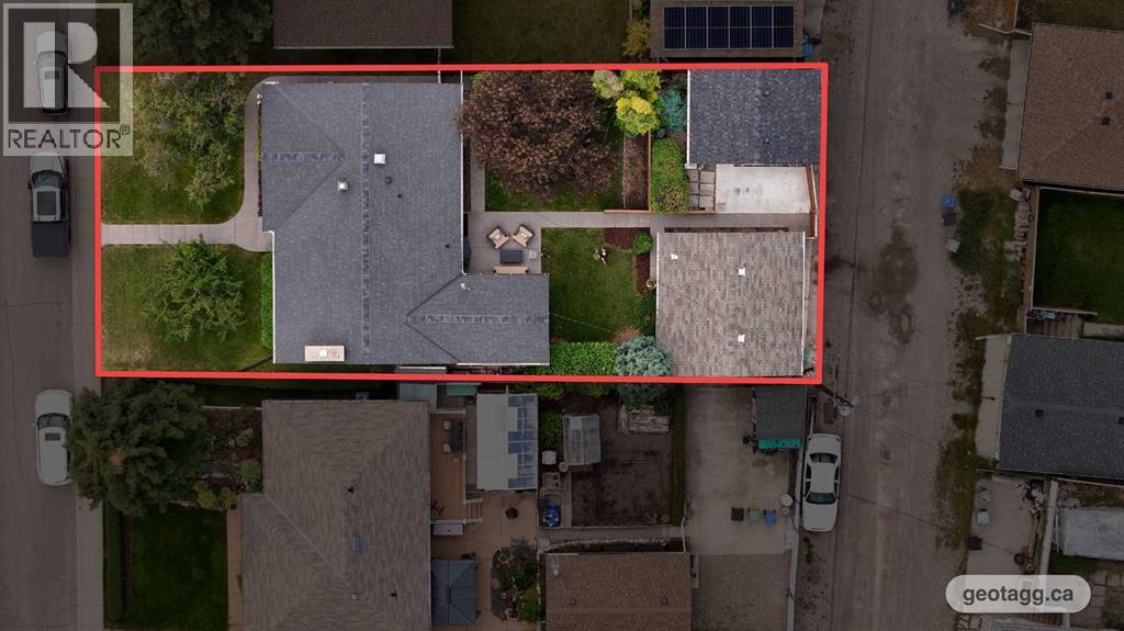 10219 7 Street Southwest - Photo 43