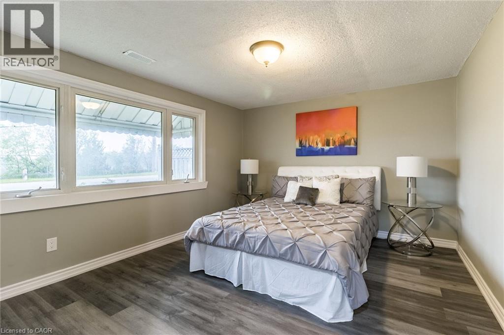 15 SPIERS Crescent - 29