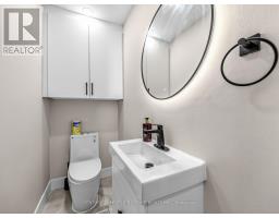 1465 Glen Rutley Circle, Mississauga, ON L4X1Z8 Photo 12