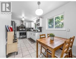 Kitchen - 1465 Glen Rutley Circle, Mississauga, ON L4X1Z8 Photo 9
